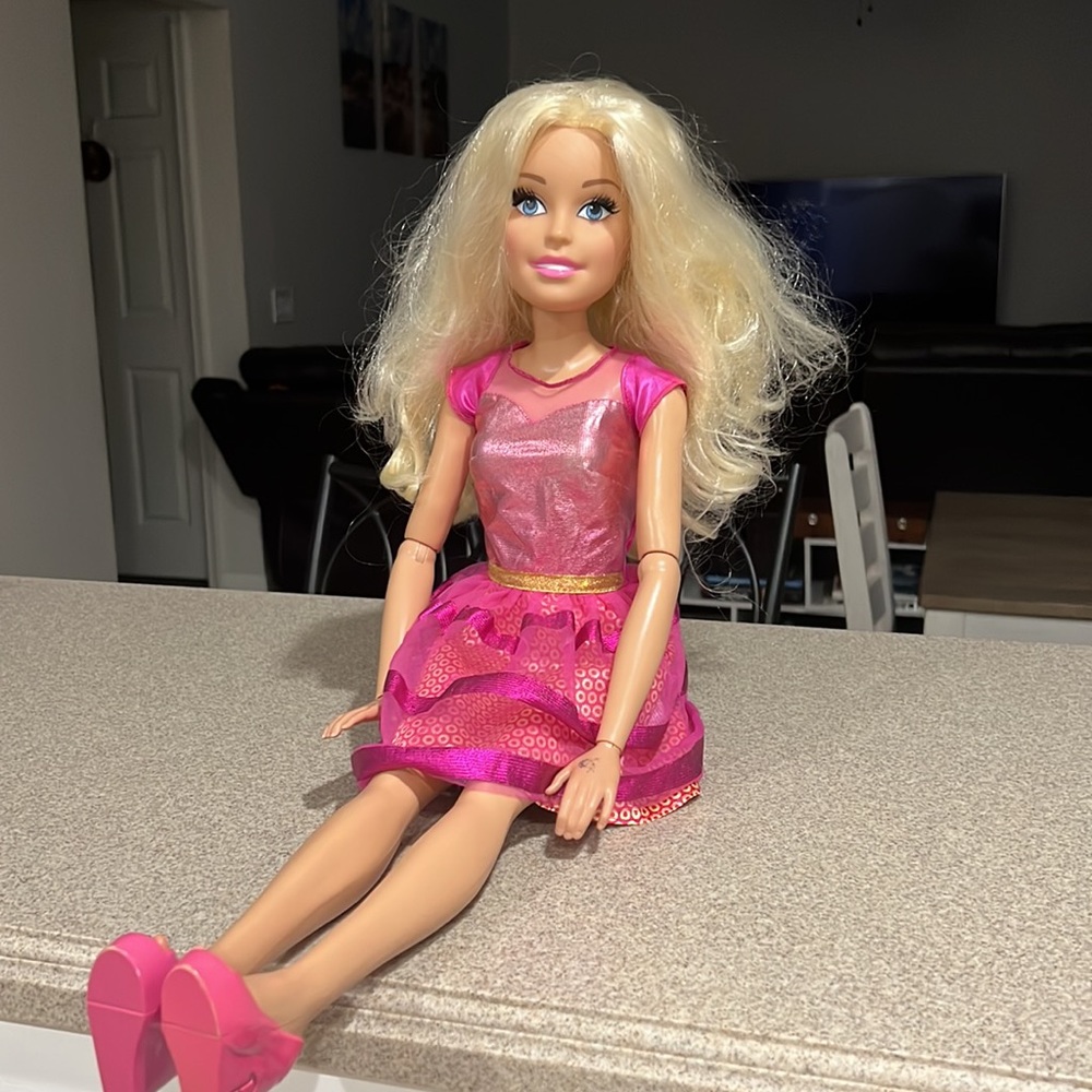 Barbie doll 28 inch